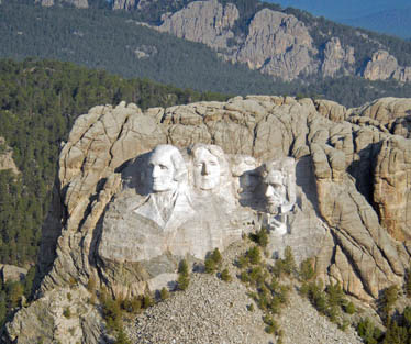 How many years did it take to make mount rushmore Mt Rushmore